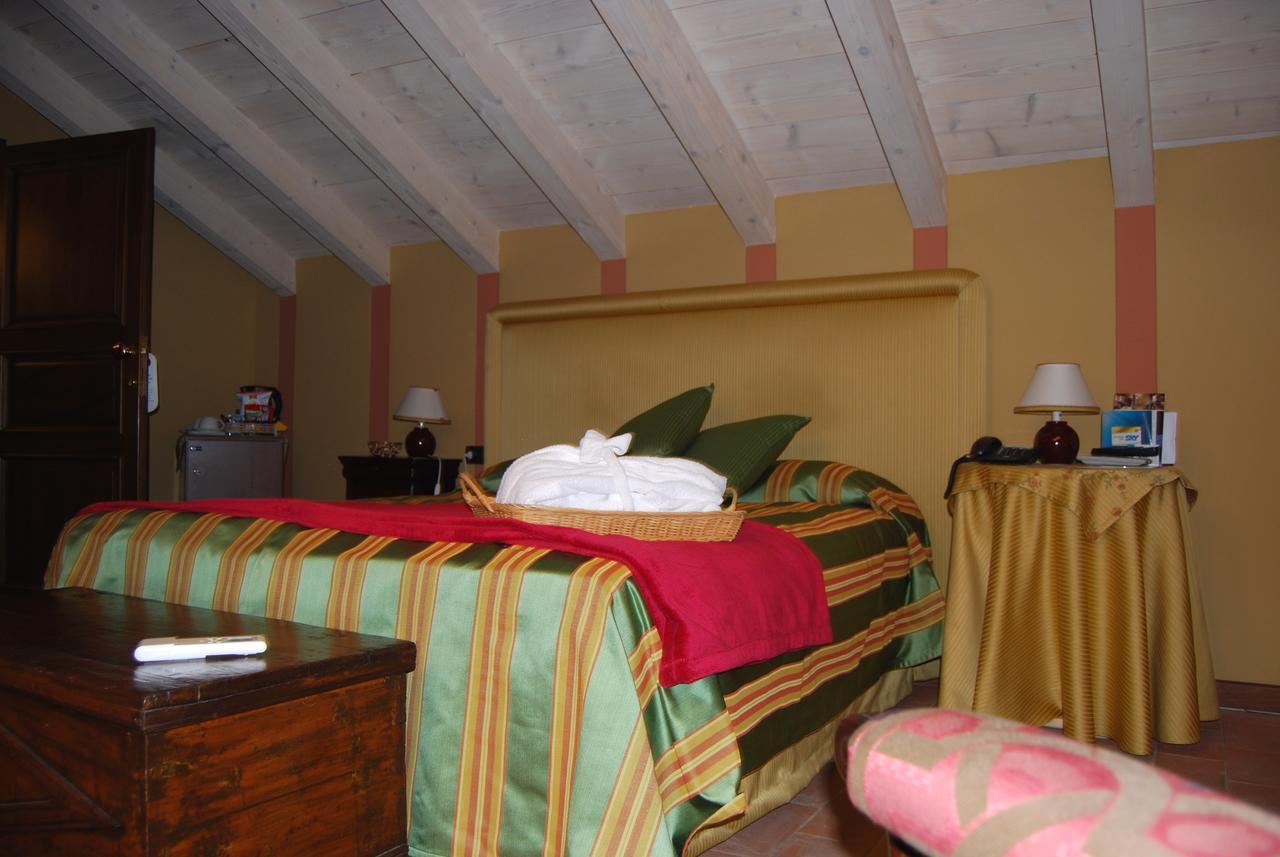 Hotel Locanda Da Carla Vigevano Exteriör bild